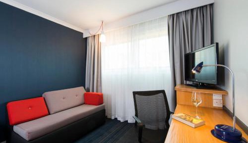 Standard Double Room with Sofa Bed and Free Hot Breakfast