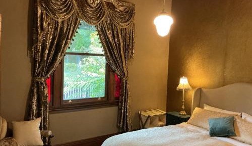 Superior Queen Room