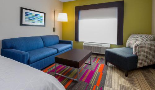 Suite with Two Beds - Non-Smoking