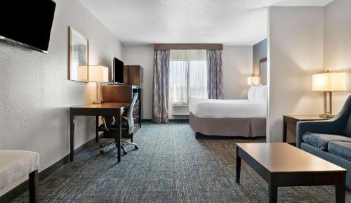 King Suite with Sofa Bed