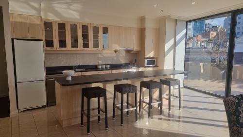 Three-Bedroom Apartment with Balcony