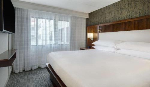 Two-Room King Suite - Non-Smoking