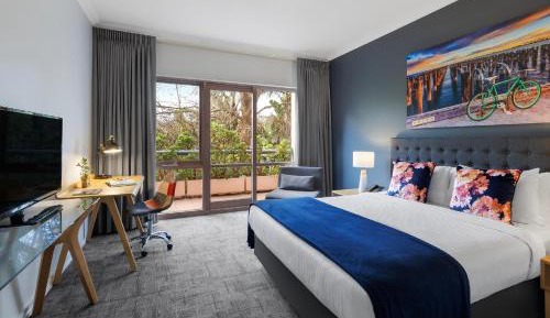 Superior Queen Room