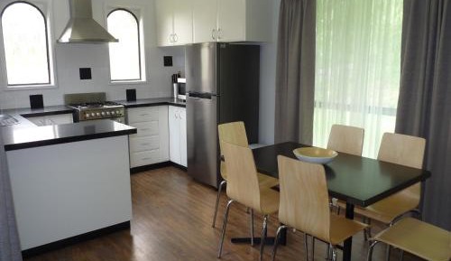 Two-Bedroom Apartment with Courtyard