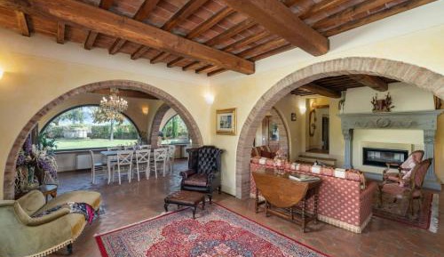Deluxe Villa