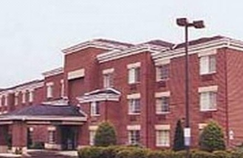 Westmont Hotel | Extended Stay America Suites - Chicago - Westmont - Oak Brook