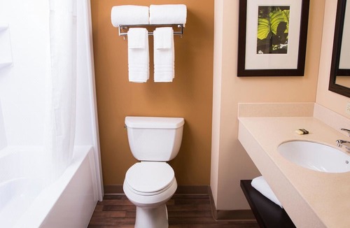 Westmont Hotel | Extended Stay America Suites - Chicago - Westmont - Oak Brook