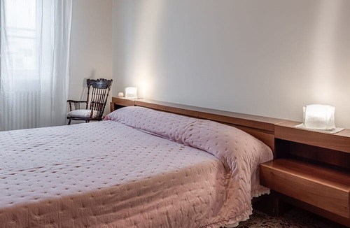Peretola Apartment | Apartment 'Firenze' with Shared Garden and Wi-Fi