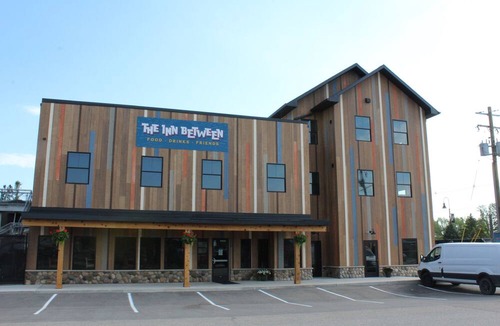 Indian River Condo | New Downtown 2BR Condo at Inn Between Rest.