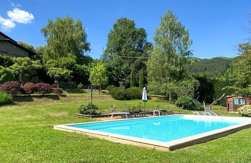Villa Collemandina House | Gorgeous home in Villa Collemandina