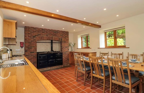 Bishop Sutton Cottage | STOWEY MEAD STABLES, family friendly, with open fire in Bishop Sutton