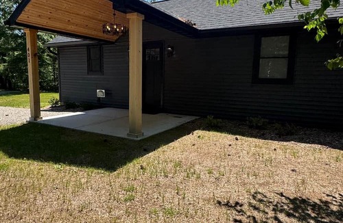 Crivitz House | Black Ridge Retreat | Crivitz | Peshtigo River