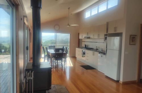 Toora House | Whole House in Toora on 2 ha. elevated with incredible views to Wilsons Prom