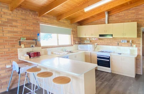 Poowong Other | Rolling Hills Retreat